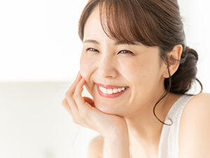 【舌側矯正（リンガル）】歯の裏側に付ける矯正装置